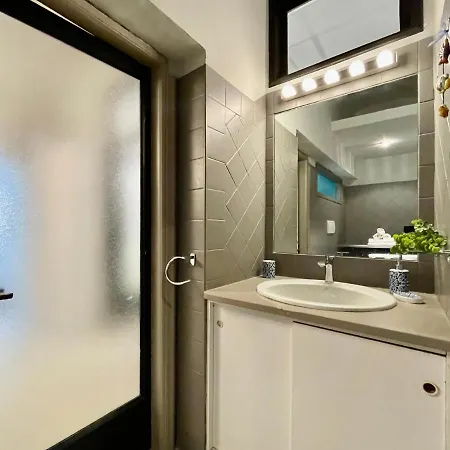 Apartment Frontemare Design In Centro Storico - Wifi E A/c