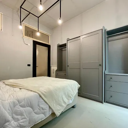 Apartment Frontemare Design In Centro Storico - Wifi E A/c Loano