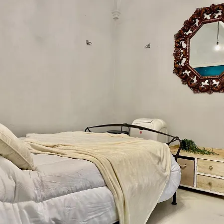 Frontemare Design In Centro Storico - Wifi E A/c Apartment Loano