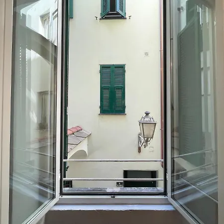 Frontemare Design In Centro Storico - Wifi E A/c Apartment